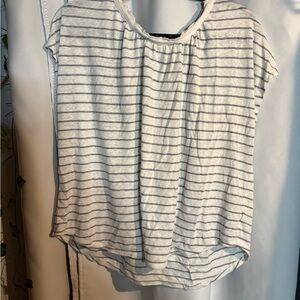 GAP Light Gray Striped Short Sleeve Top